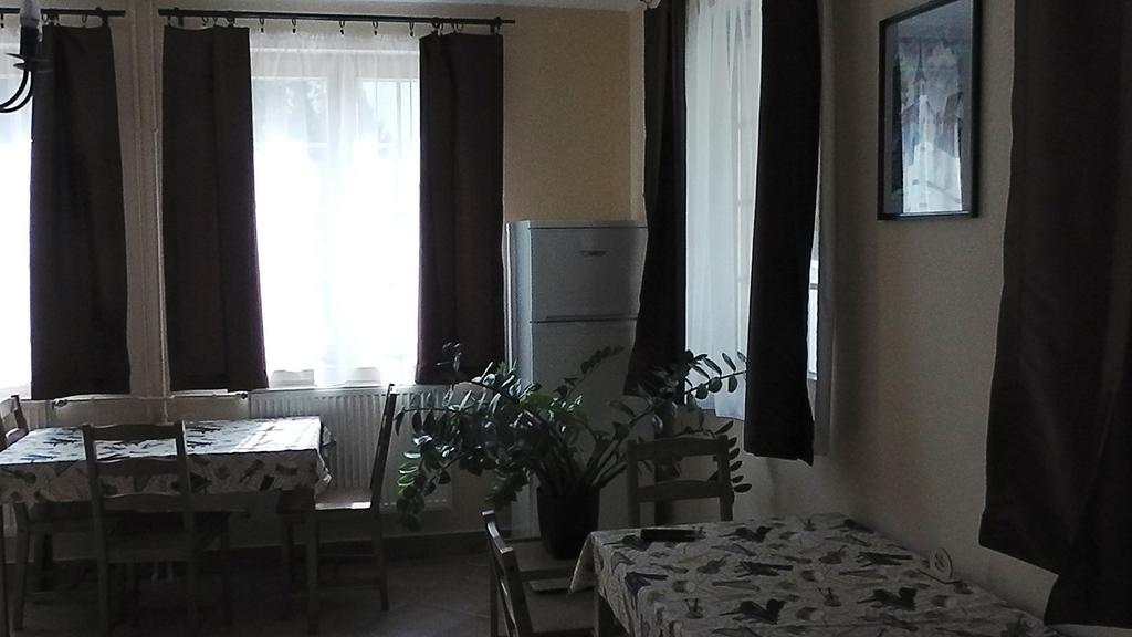 Amadeus Vendeghaz Hotel Esztergom Ngoại thất bức ảnh