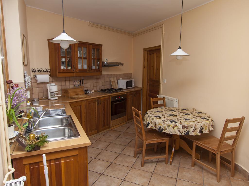 Amadeus Vendeghaz Hotel Esztergom Ngoại thất bức ảnh